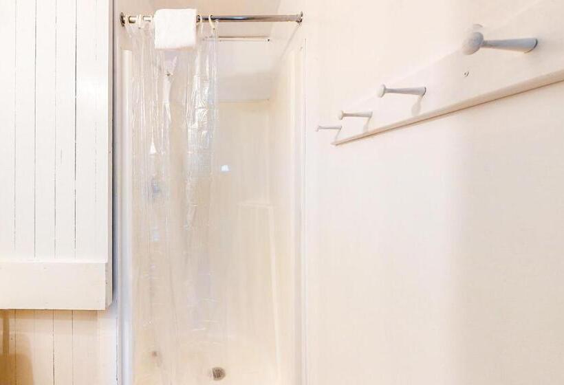 هتل Trailside Retreat