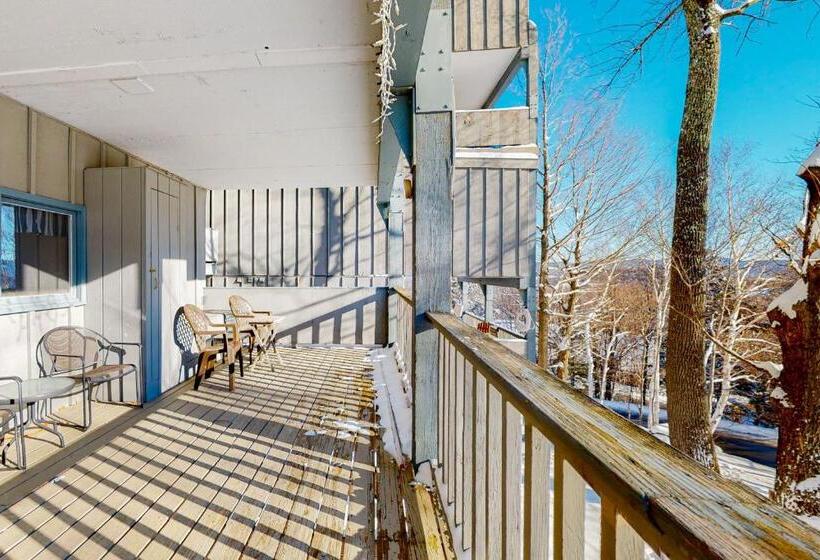 هتل Trailside Retreat