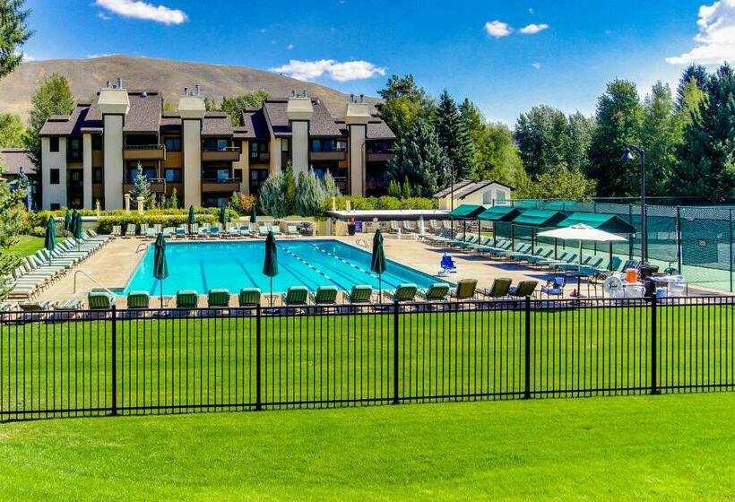 בית מלון כפרי Wildwood Cottage