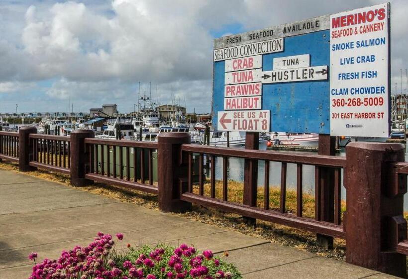 ホテル Lighthouse Views