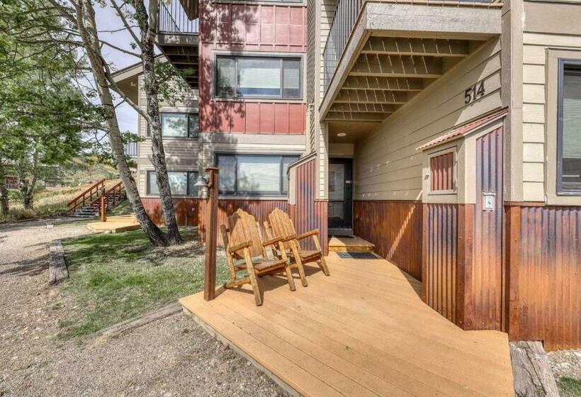 בית מלון כפרי Beautiful Mountain View Condo