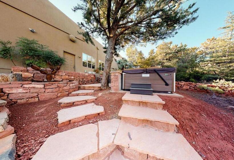 هتل Coffee Pot Place