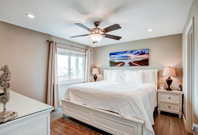 فندق Commodore S Retreat 107