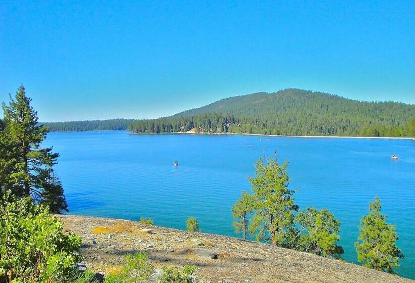 Отель Elevation Station