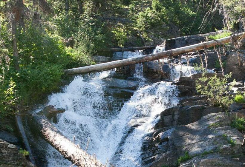 فندق Many Springs Lakefront Condo #221