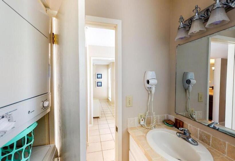 בית מלון כפרי Moorings 0910