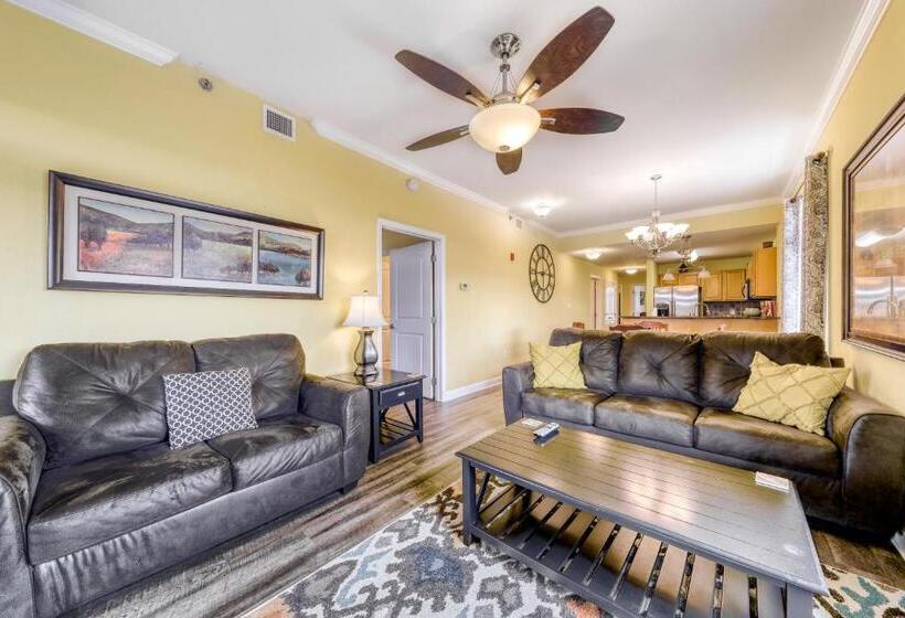 هتل River Crossing 401