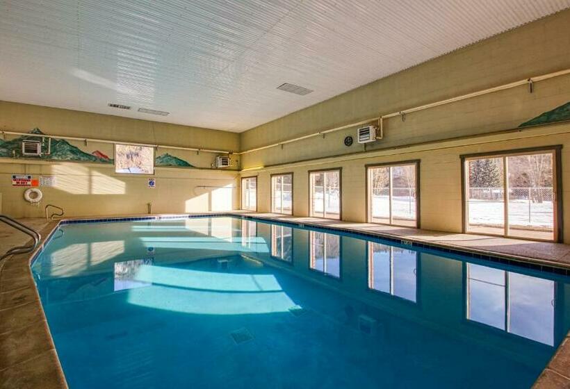 בית מלון כפרי Straight Creek Sanctuary