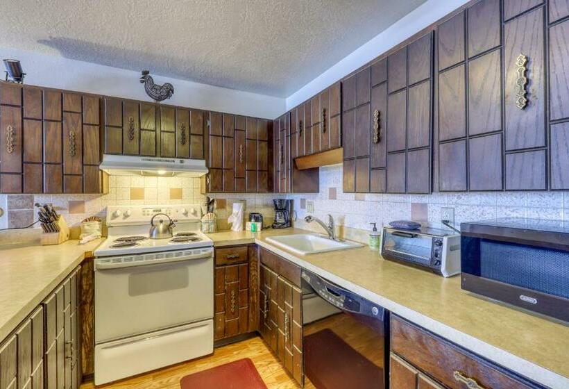 בית מלון כפרי Straight Creek Sanctuary