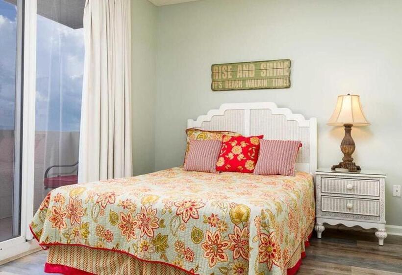 Отель The Beach Club Resort And Spa Iii