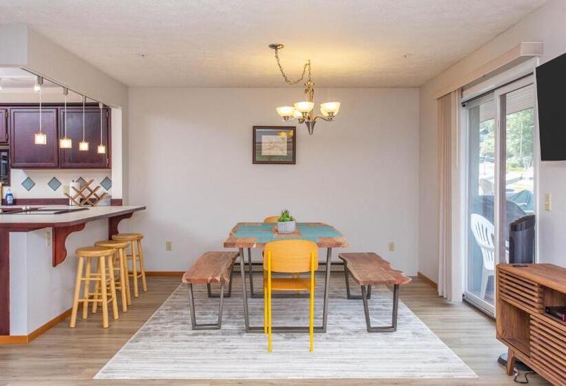 فندق Timberline 208