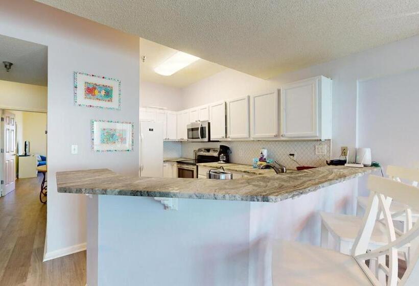 فندق Tranquility On The Beach 410