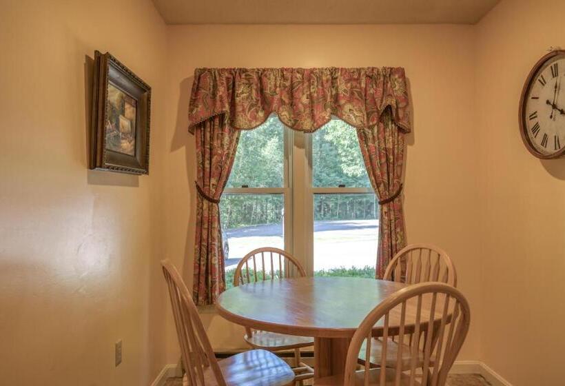 호텔 38 Kandahar Lane