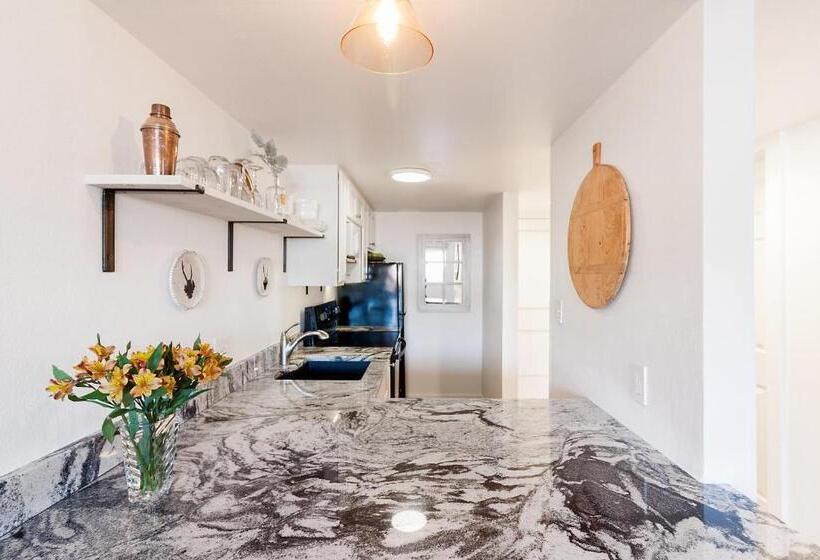 בית מלון כפרי All New Historic Charmer In The Heart Of Durango