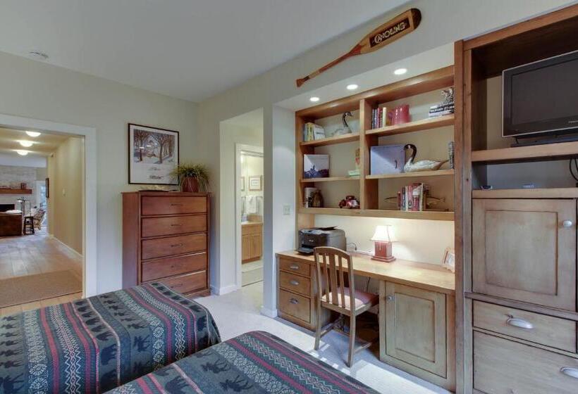 فندق Among The Wildflowers