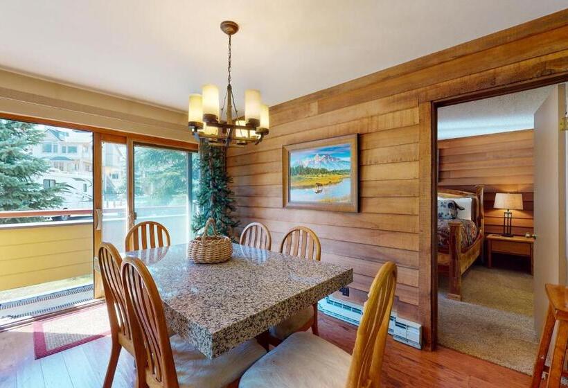 ホテル Anaconda 103