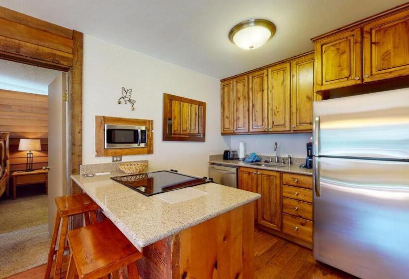 ホテル Anaconda 103