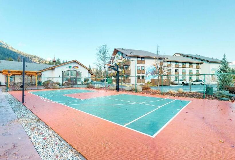 Отель Aspen Suites 506: The Nest