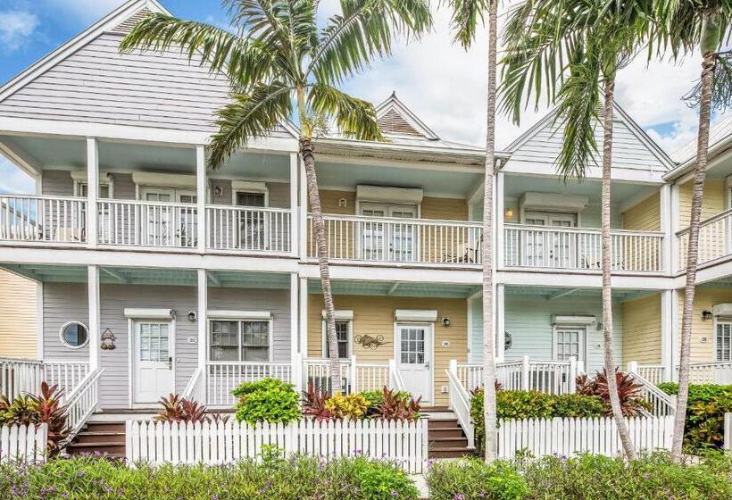 فندق Azure Breeze