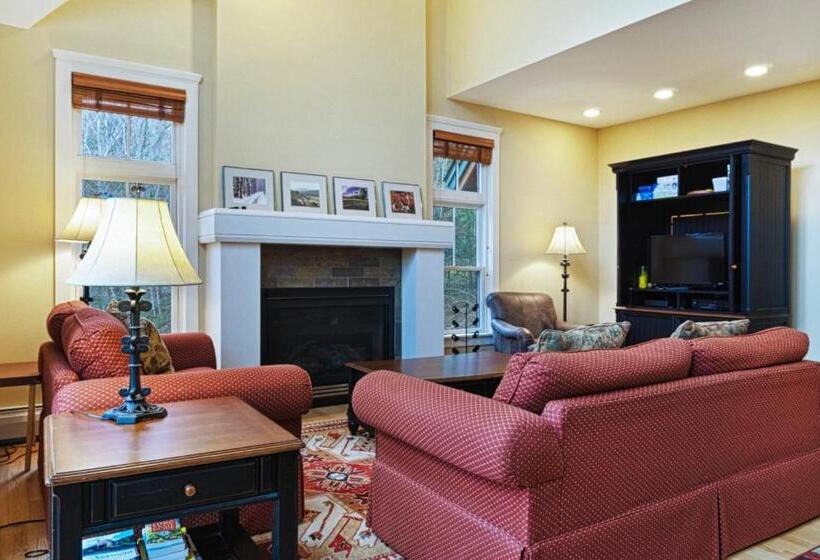 ホテル Castle Hill Condo