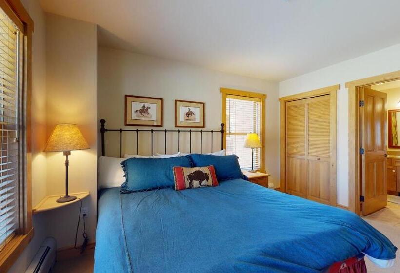 호텔 Copper Springs 215