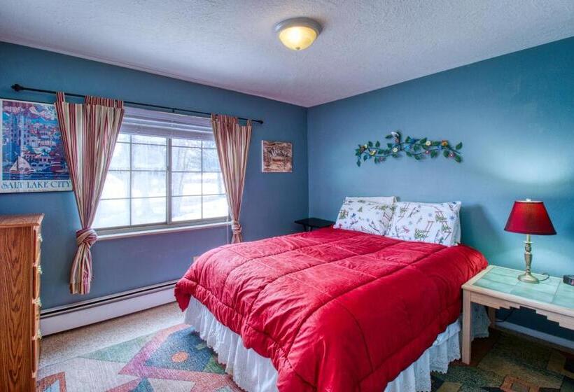 בית מלון כפרי Debbie S Den