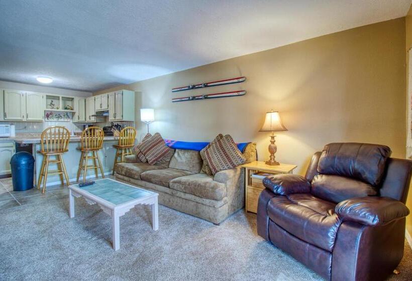 בית מלון כפרי Debbie S Den