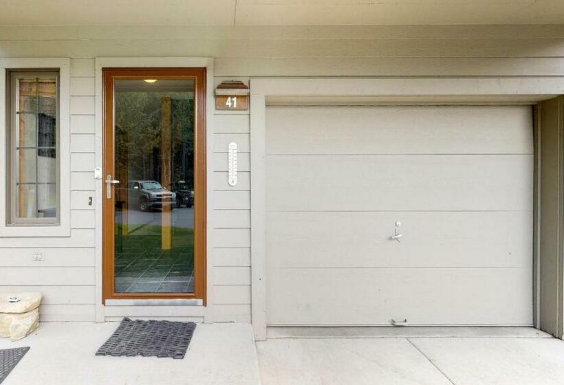 Отель Hidden Village 20