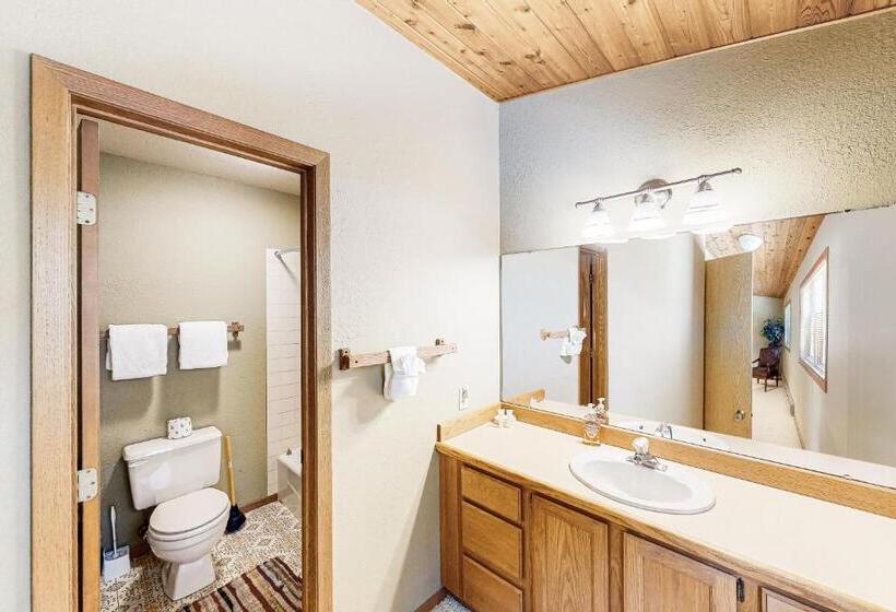 هتل Hidden Village 25 Timbercrest