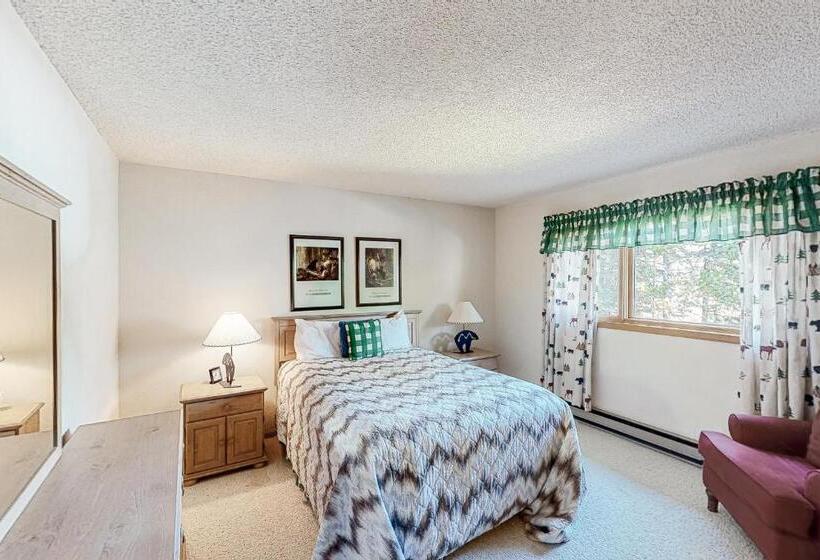 هتل Hidden Village 25 Timbercrest