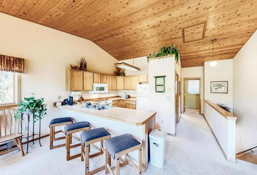 هتل Hidden Village 25 Timbercrest