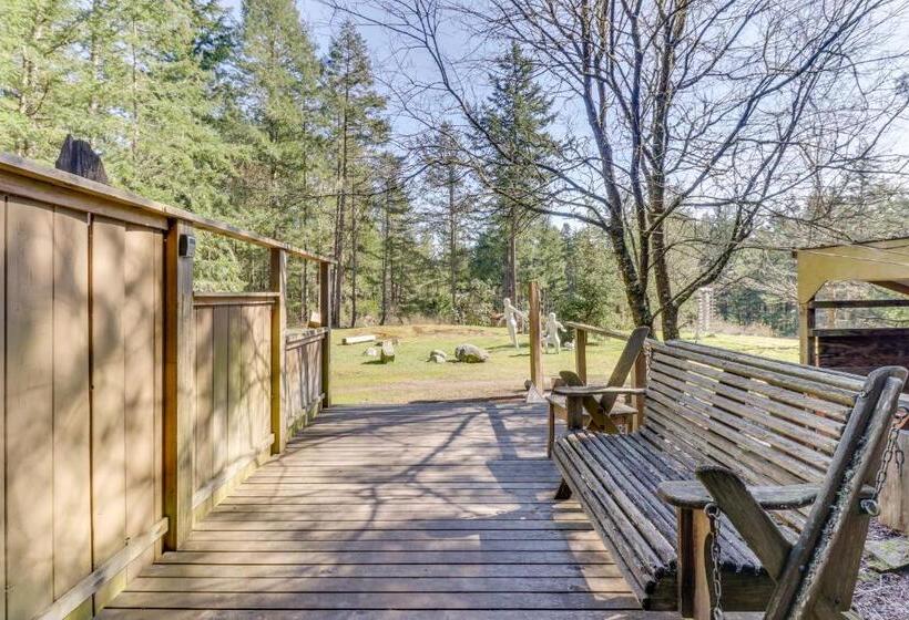 فندق Island Artist Studio