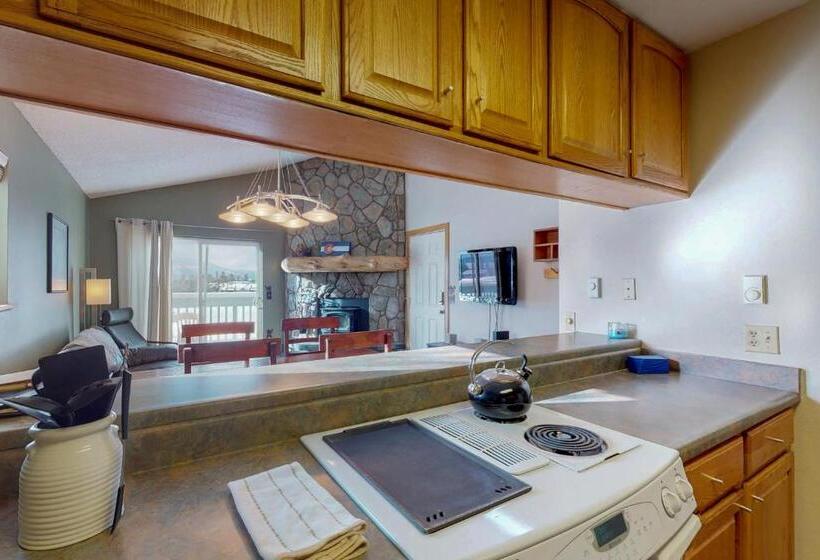 ホテル Meadow Mile Magic