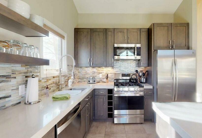 בית מלון כפרי Mountain Jewel