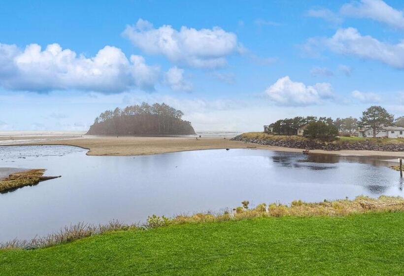 호텔 Neskowin Resort Unit #203
