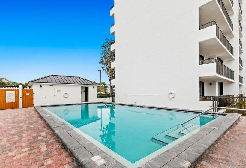 فندق One Seagrove Place 1003