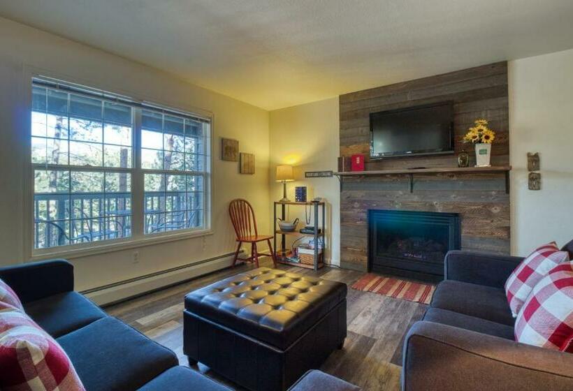 Отель Quiet In The Pines   Permit #3120