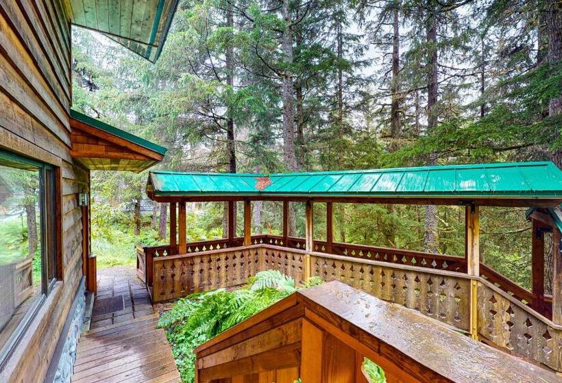 בית מלון כפרי St. Moritz  Apartment