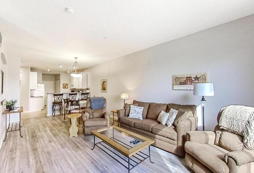 هتل Superstition Springs