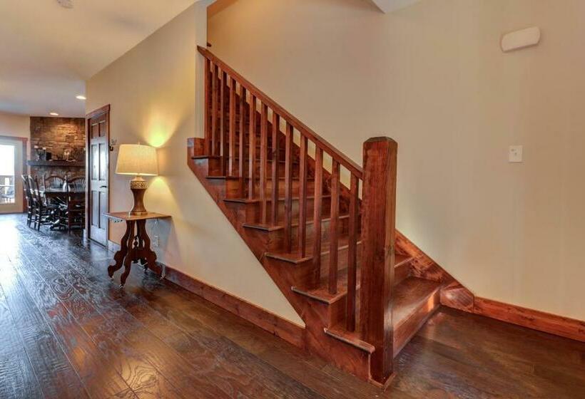 فندق The Bar W Retreat