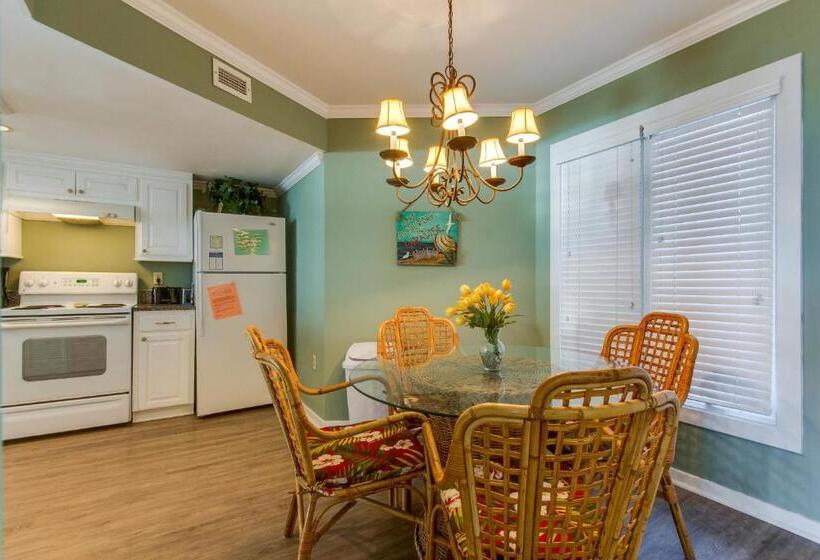 בית מלון כפרי Tidewater H 203