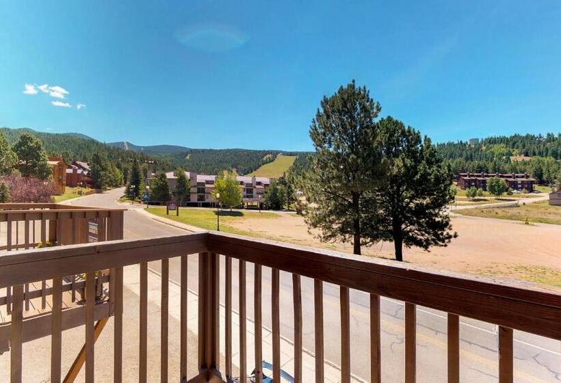 酒店 Timbers Townhouse 1