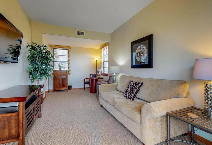 فندق Village At Carefree