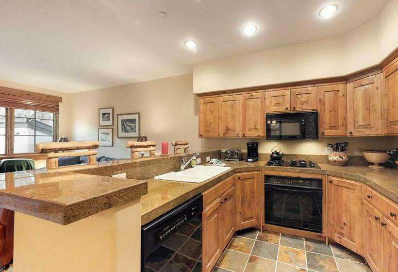 فندق Westridge 11