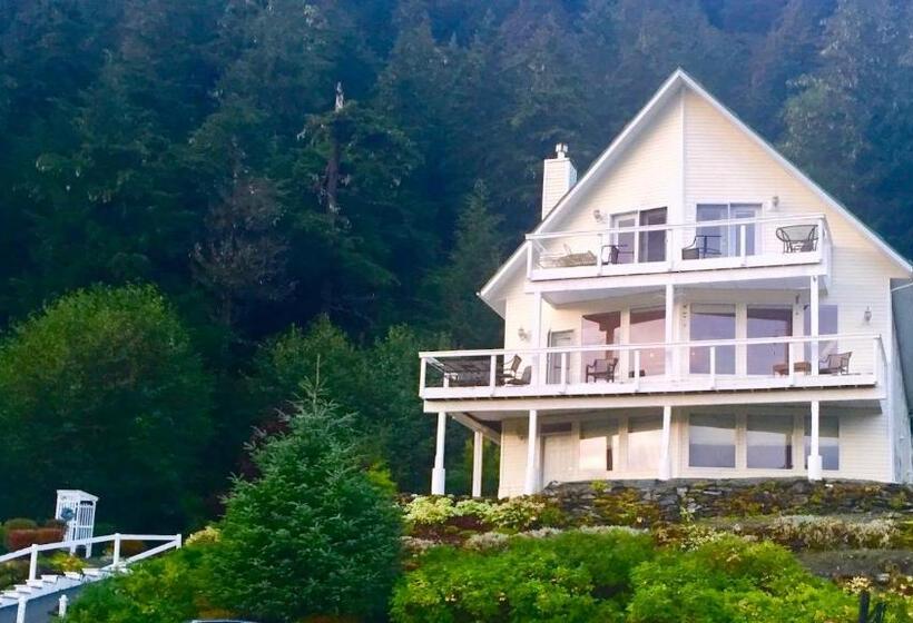 بنسيون Kelli Creek Cottage   Reduced Price On Tours