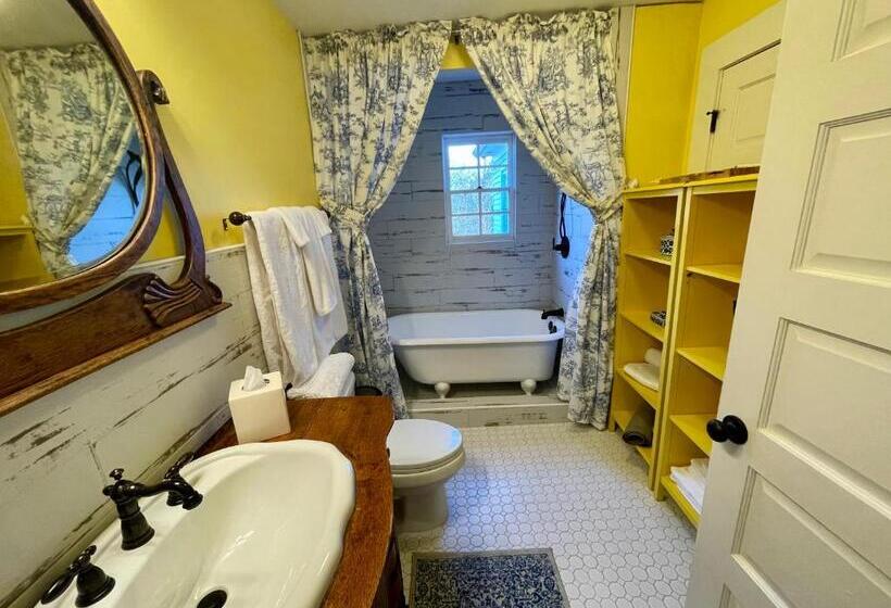 فندق Bama Bed And Breakfast   Capstone Suite