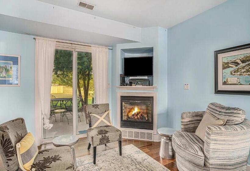 酒店 Bluebird Condo