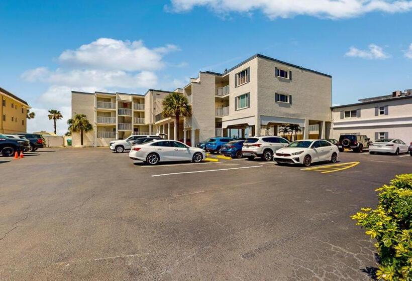 فندق Breezy Belleair 5e