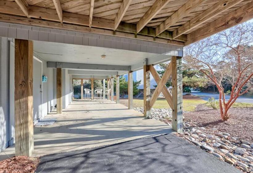 هتل Favorite Song Dk04