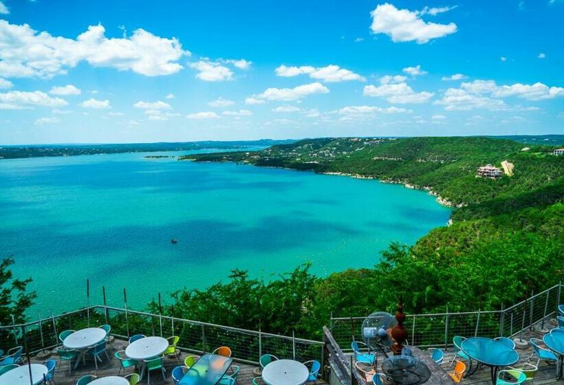 Отель Lavish World Of Tennis